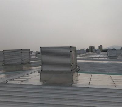 柜式屋頂軸流風(fēng)機(jī)使現(xiàn)場(chǎng)